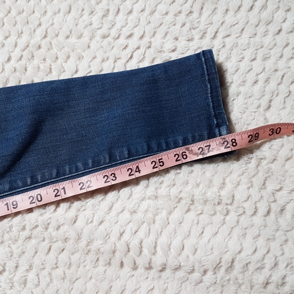 American Eagle High Rise Jegging - Picture 7 of 10